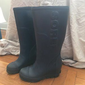 SOREL GREY WEDGE RAINBOOTS SIZE 8